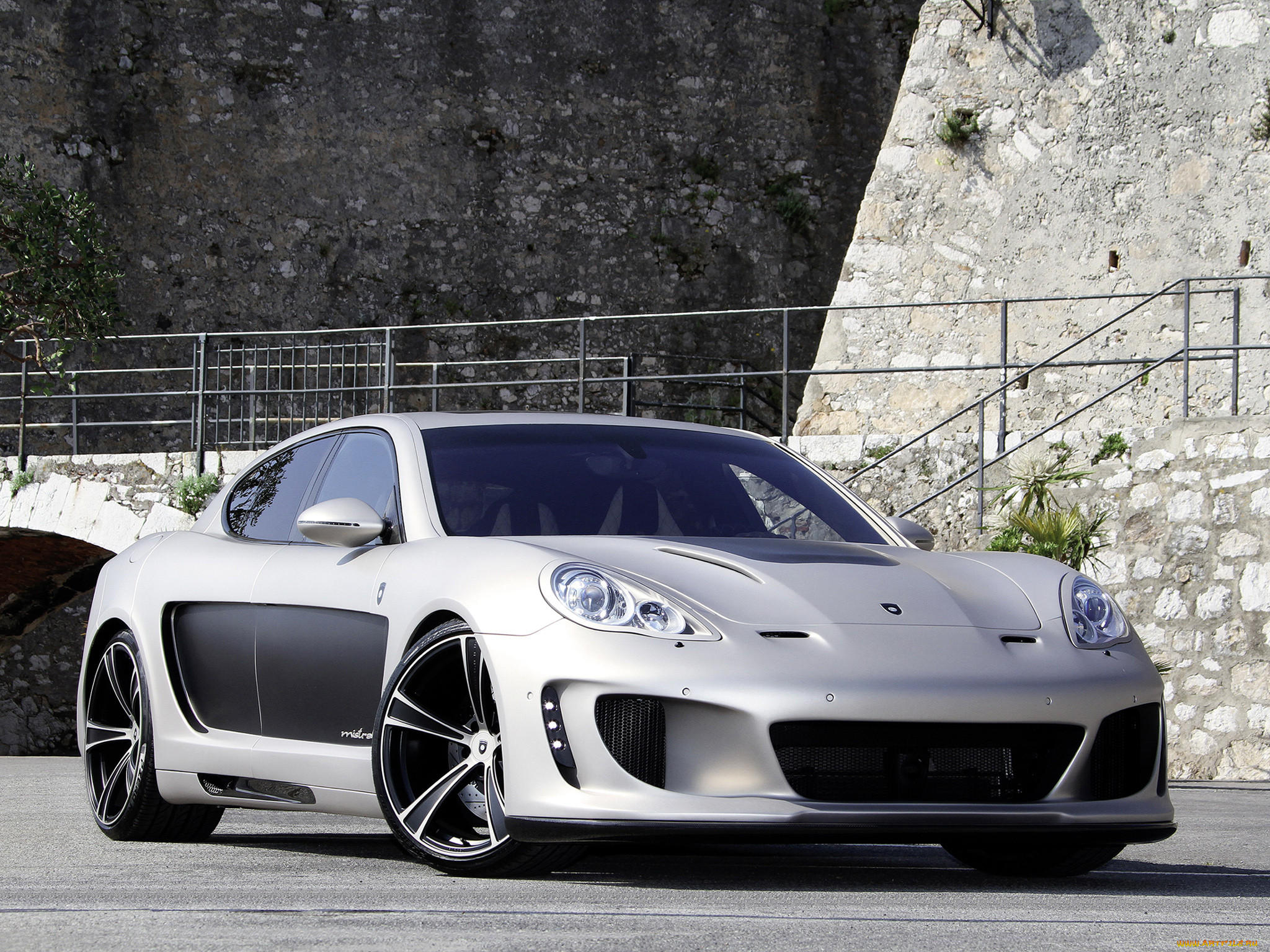 , porsche, mistrale